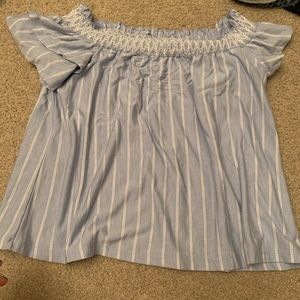 American eagle Off the shoulder top!